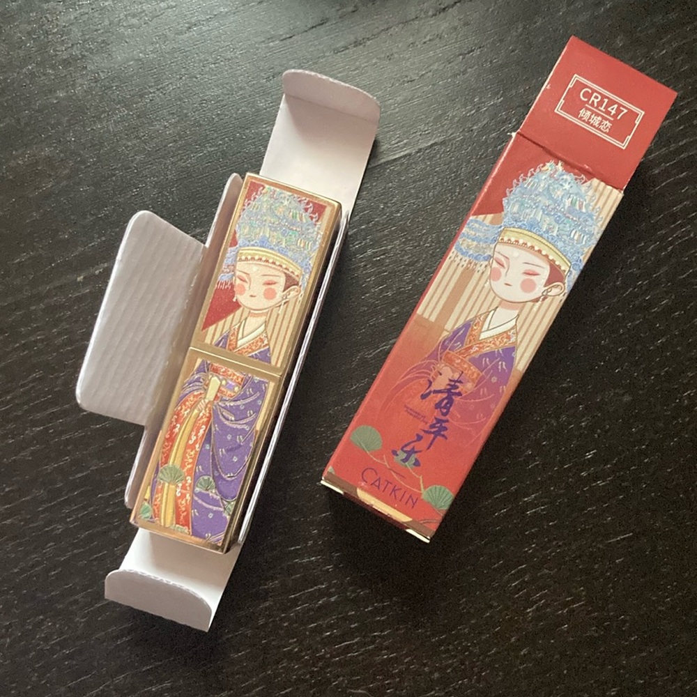 Catkin  Red  Lipstick
